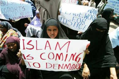 kenya_islam_is_coming_to_Denmark
